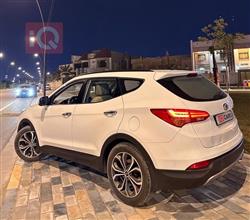 هيونداي سانتافي